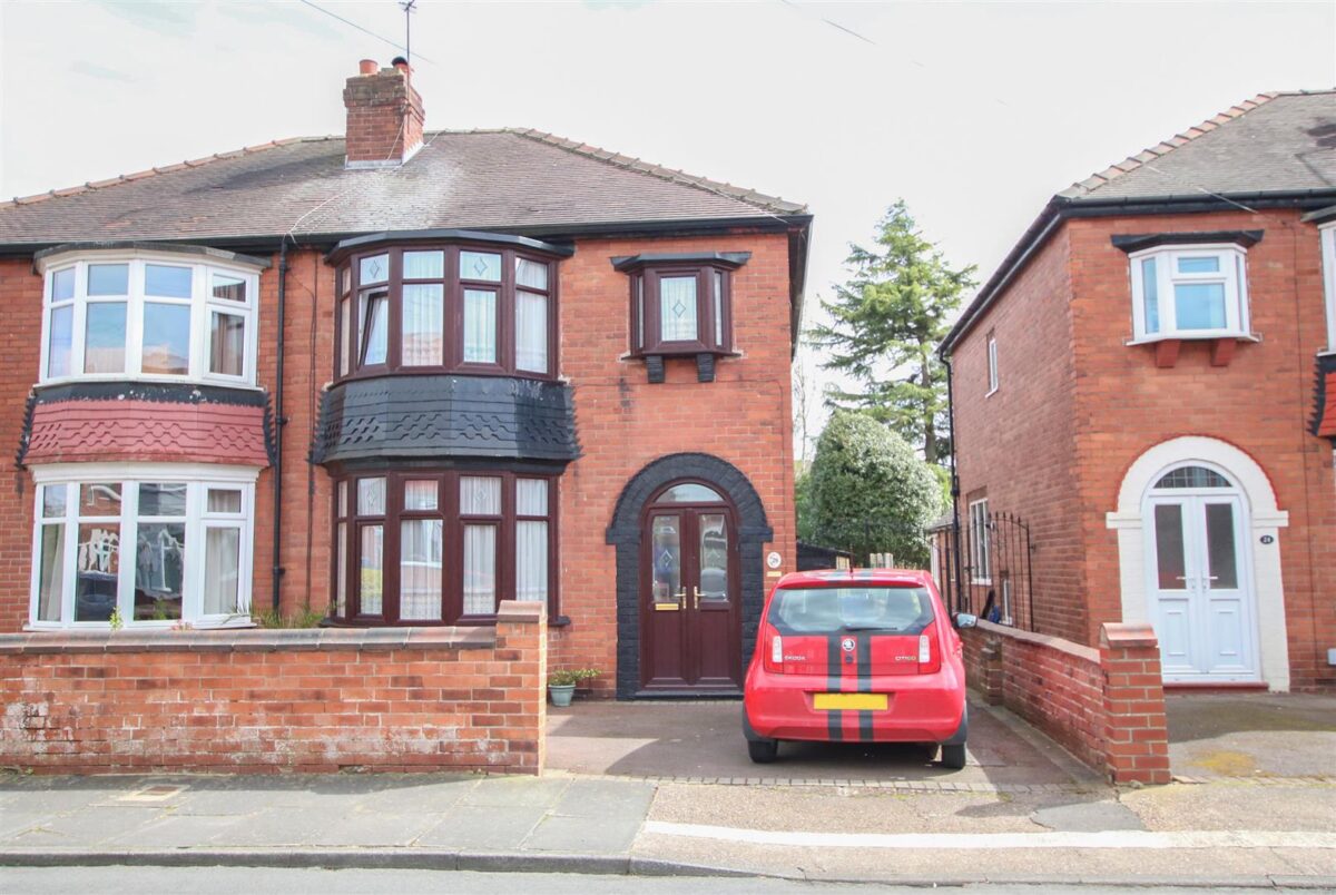 Manor Drive, Bennettthorpe, Doncaster