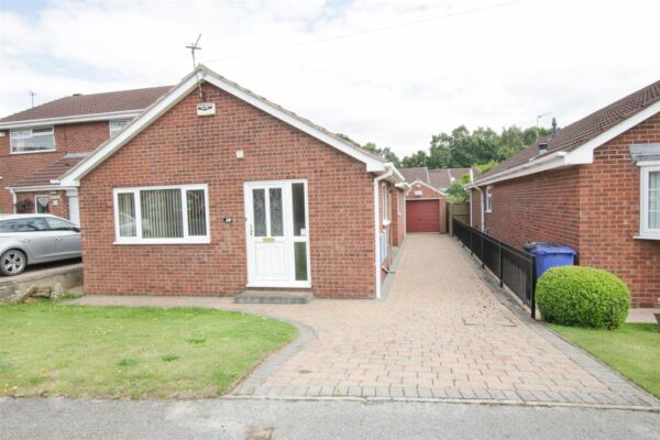 Meadowfield Road, Barnby Dun, Doncaster