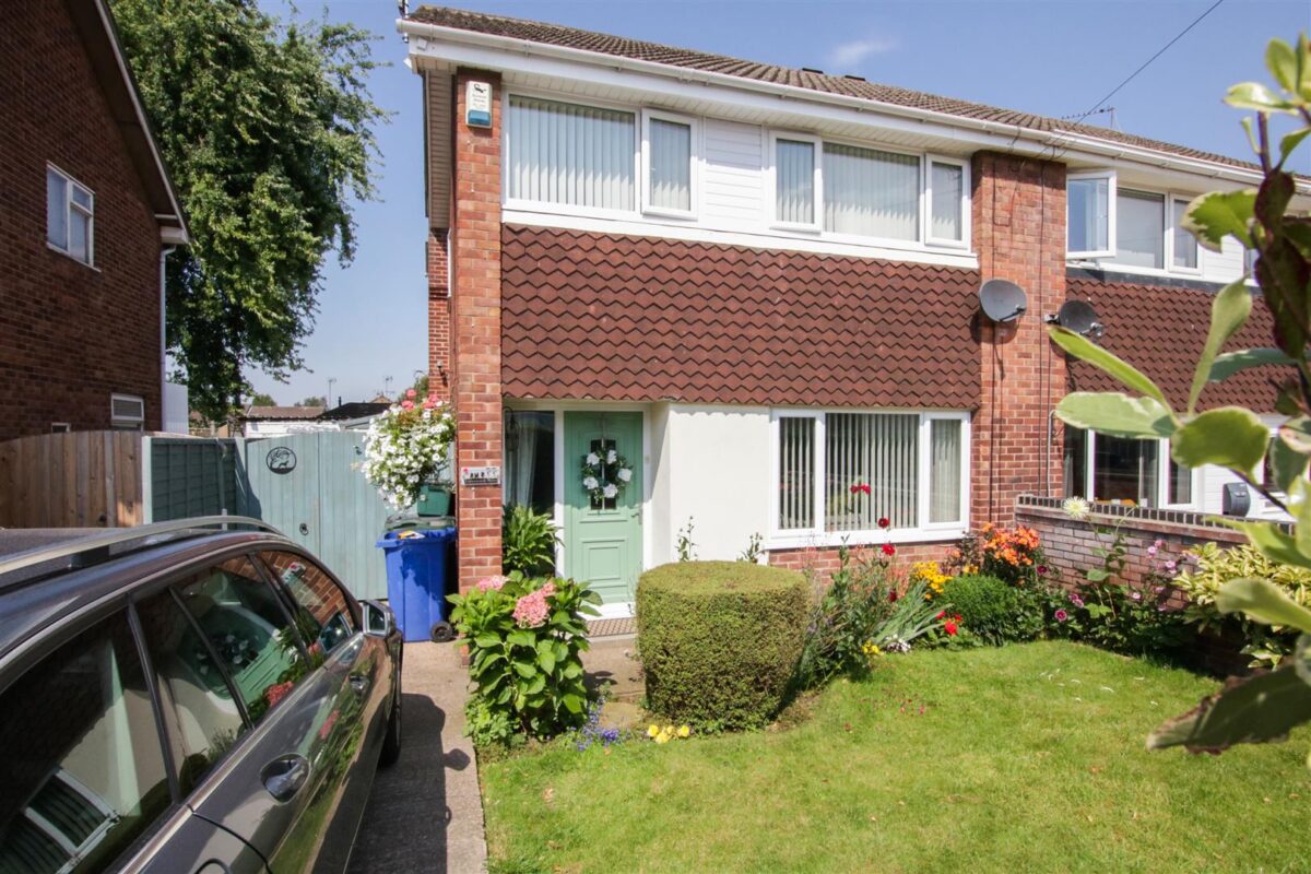 Lutterworth Drive, Adwick-Le-Street, Doncaster