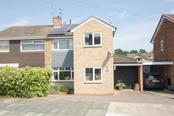 Cantley Manor Avenue, Doncaster