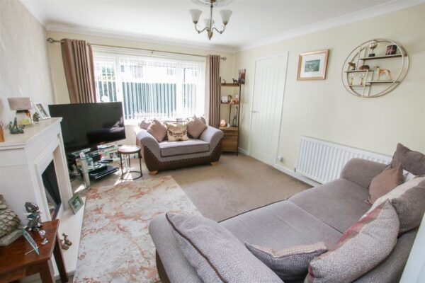 Lutterworth Drive, Adwick-Le-Street, Doncaster