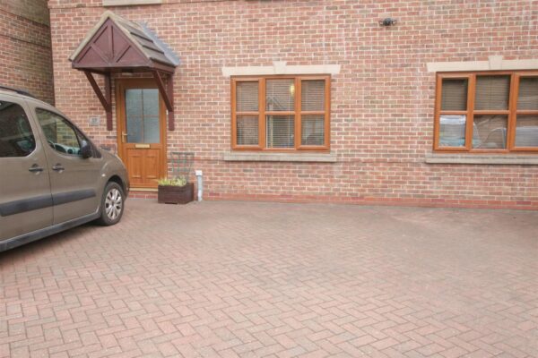 Paddock Way, Hatfield, Doncaster