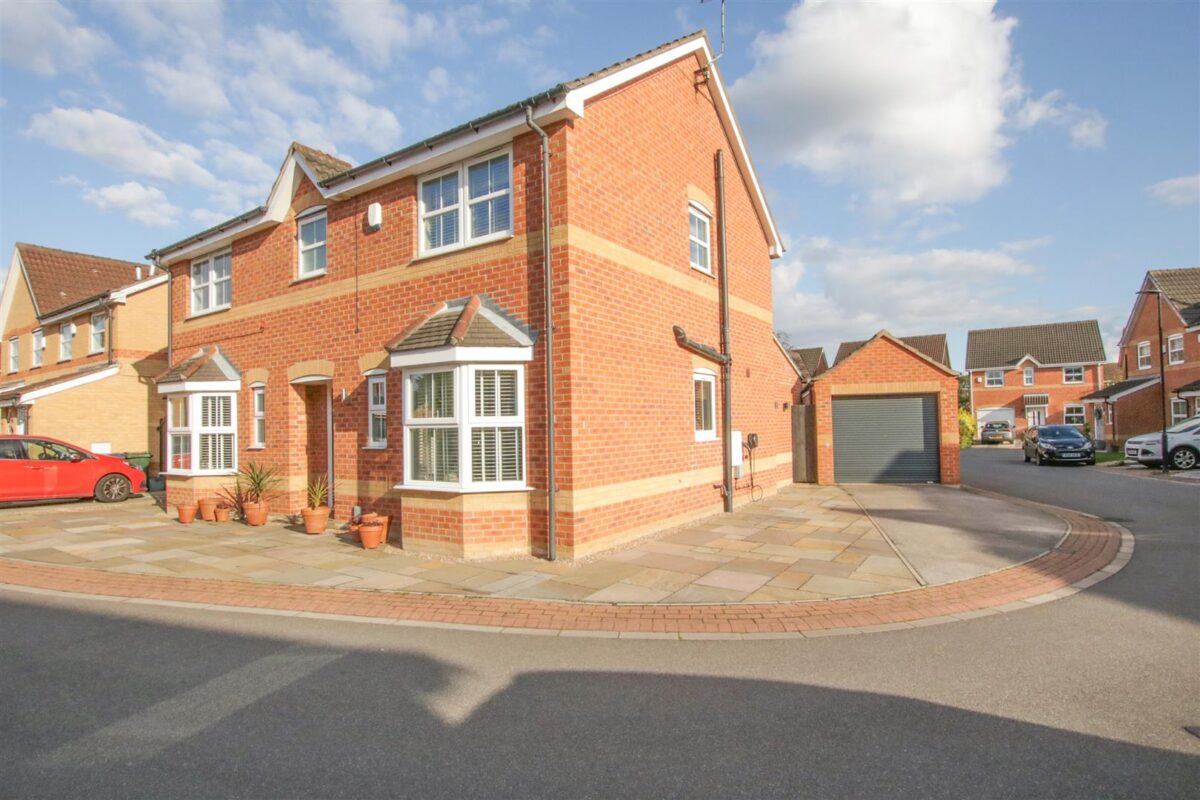 Highfield Close, Dunscroft, Doncaster