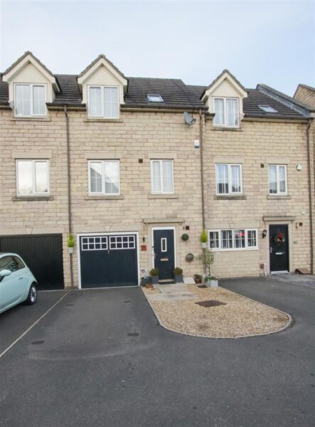 Elm Close, Rossington, Doncaster