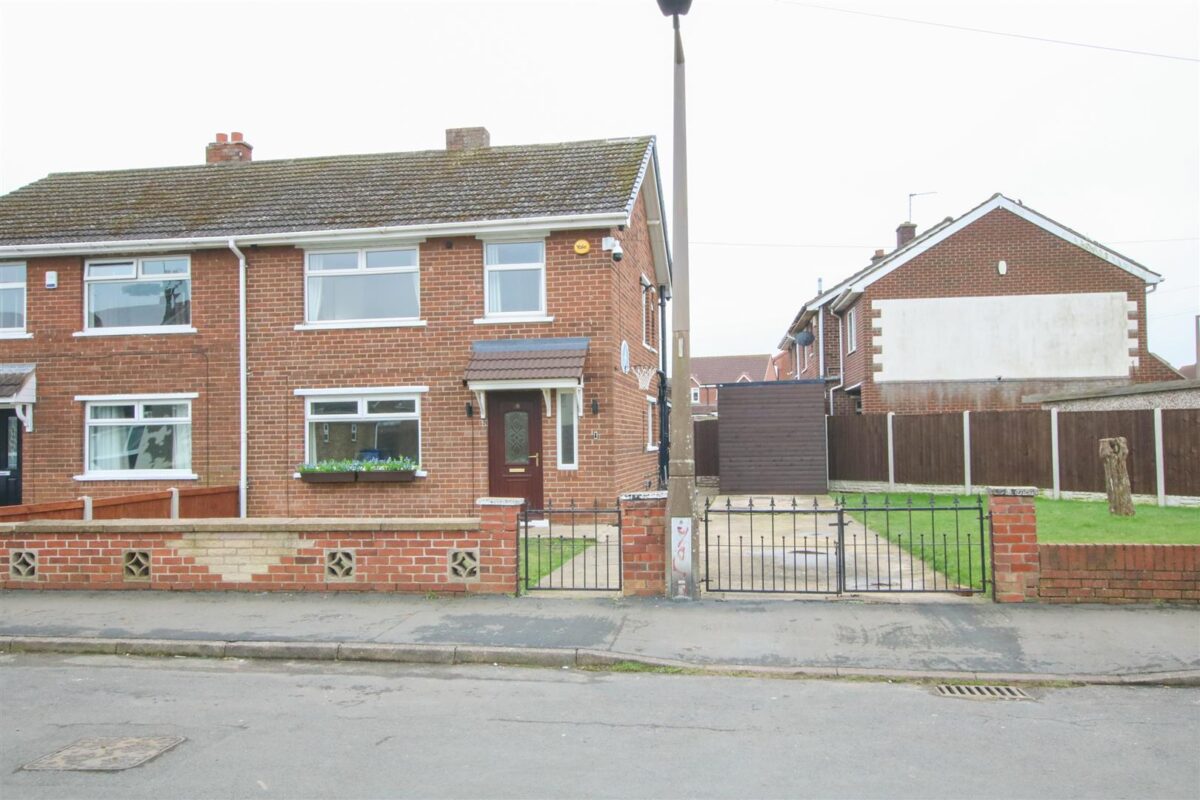 Lobelia Crescent, Kirk Sandall, Doncaster